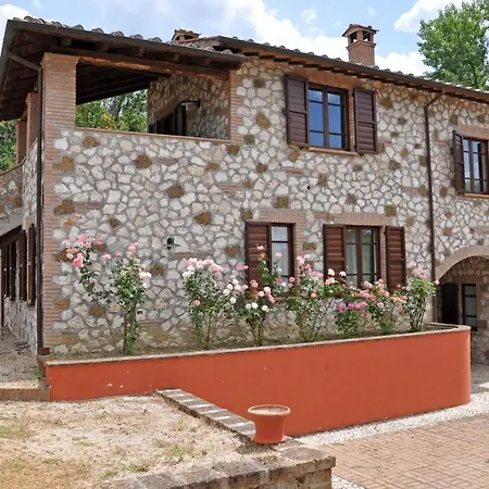Sleeps 4 T240298 *