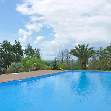 Sleeps 4 T240298 Otricoli